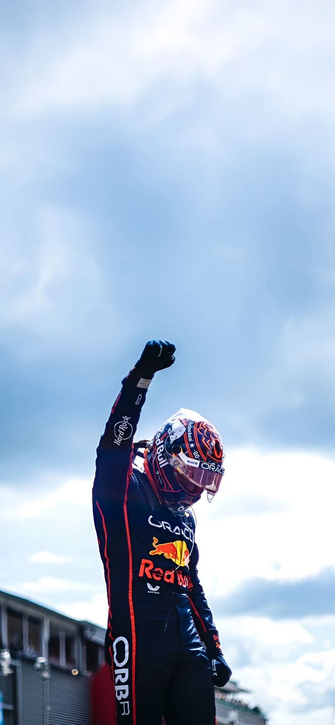 梅赛德斯鏖战红牛车队,诺里斯状态火热的简单介绍 梅赛德斯鏖战红牛车队,诺里斯状态火热的简单介绍