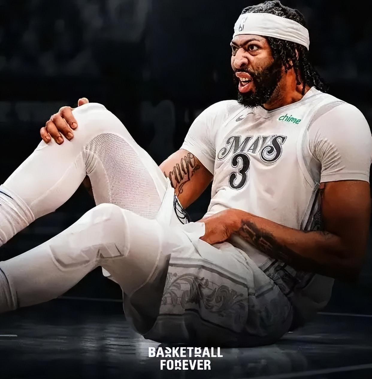 爱游戏官网-雄鹿险胜公牛，浓眉哥惊艳四座