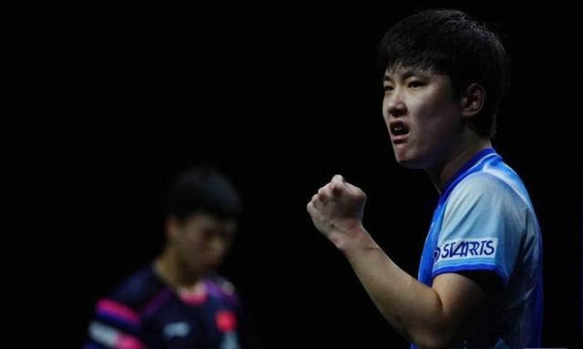 中国队完胜英格兰队，张本智和状态火热