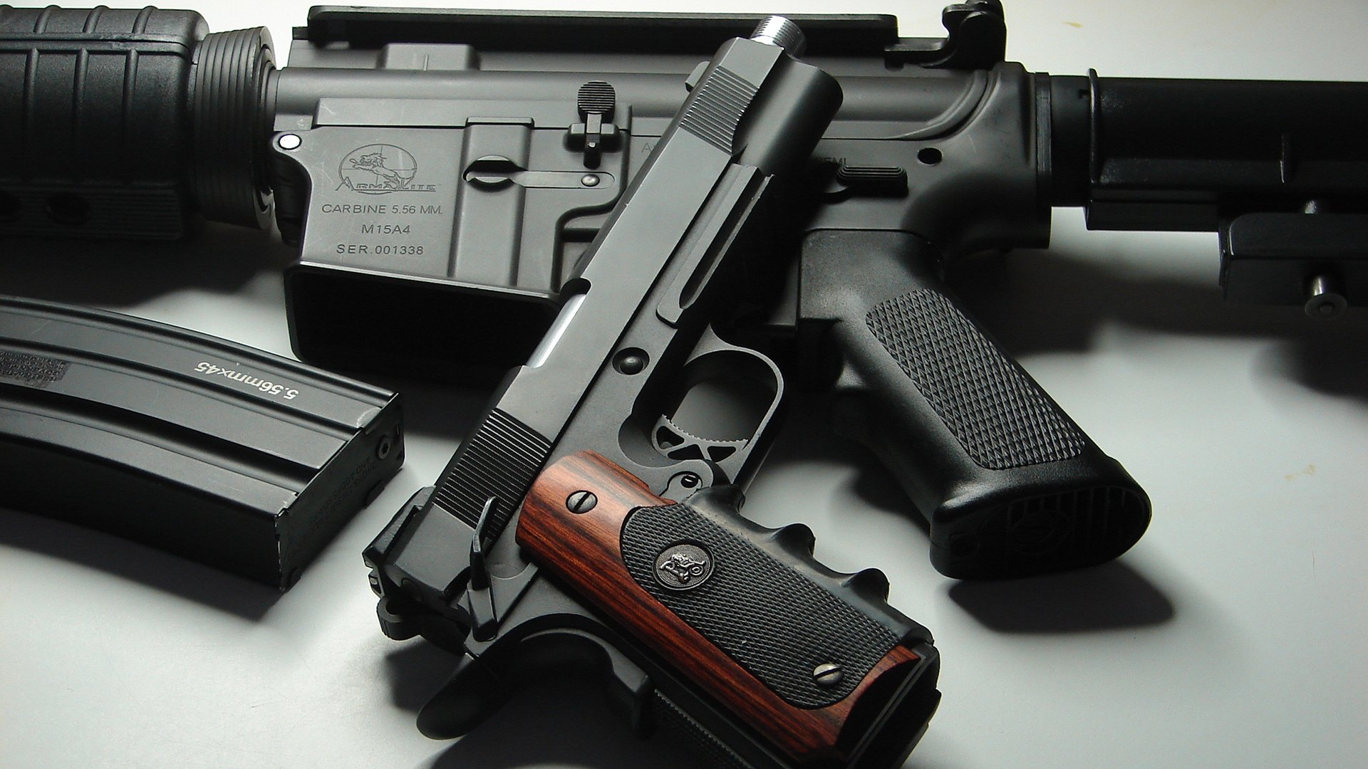 红牛王朝震动夜，法拉利逆袭夺魁，银箭新王拉塞尔惊艳全场