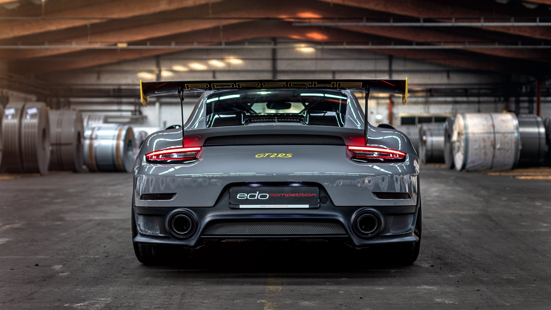 爱游戏大厅-当蓝色雷霆遇上红色风暴，哈利伯顿深圳行惊艳改写篮球叙事