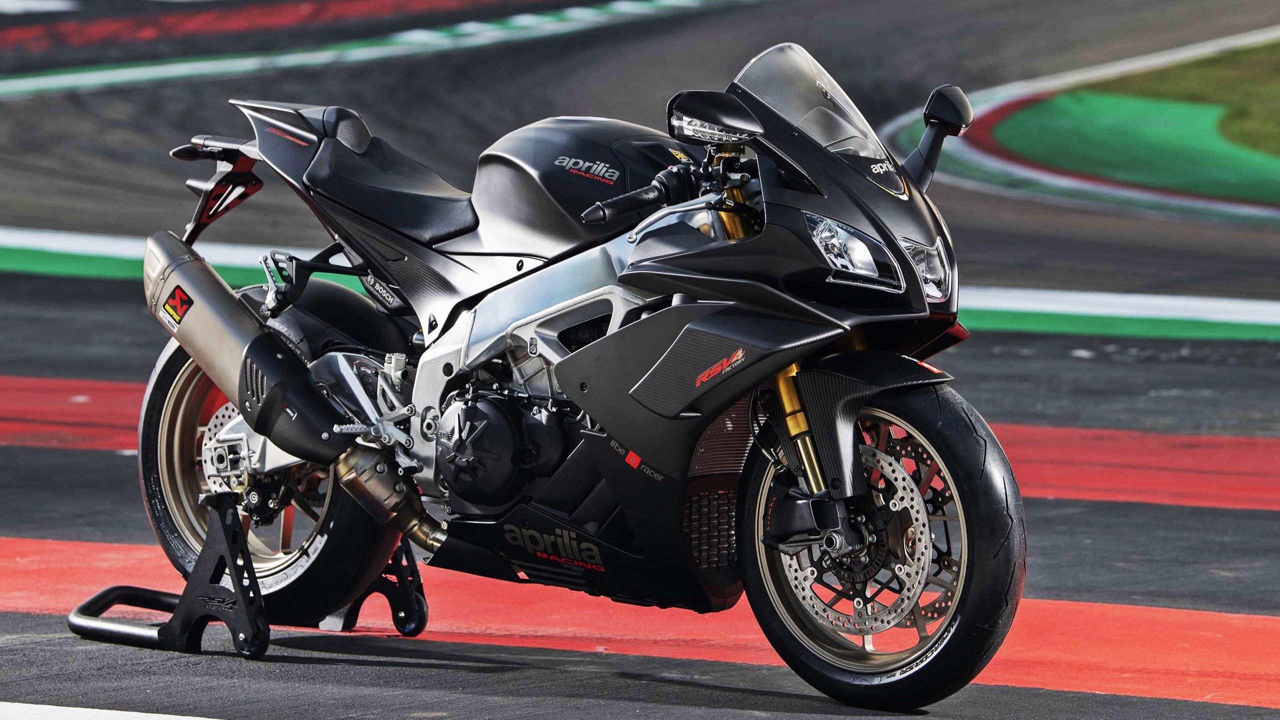 哈利伯顿灵魂出窍,平行时空里的奇才勇士防守启示录